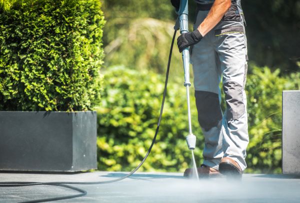 Concrete Pressure Washing in Oroville