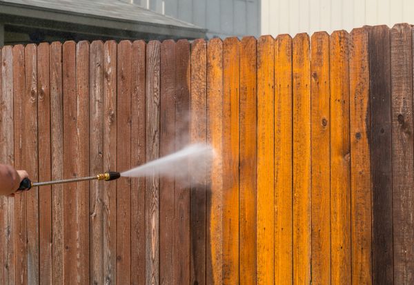 Fence Power Washing in Oroville