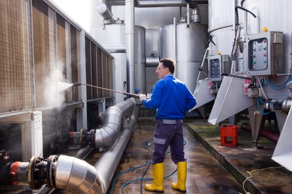 Industrial Pressure Washing in Oroville