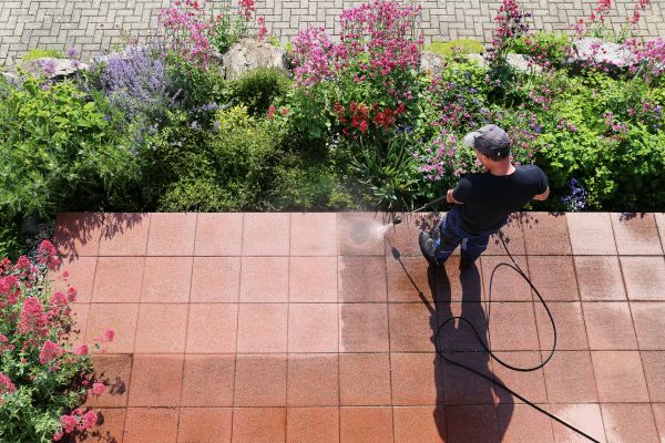 Patio Power Washing in Oroville