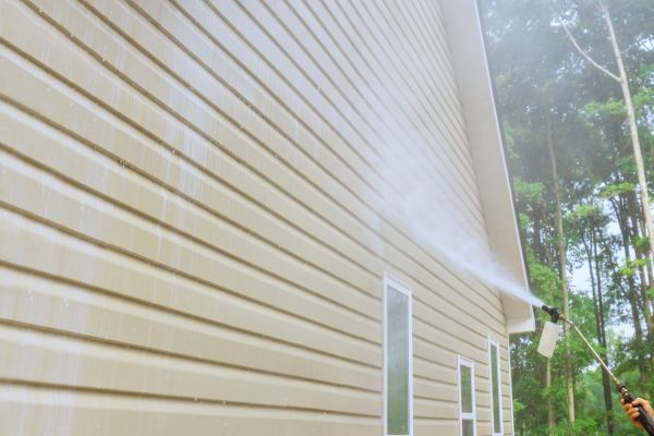Cost of Home Exterior Washing in Oroville