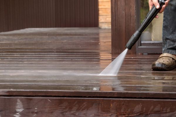 Balcony Pressure Washing in Oroville