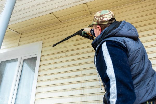 Vinyl Siding Pressure Cleaning in Oroville