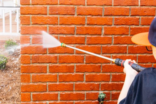 Cost of Wall Pressure Washing in Oroville